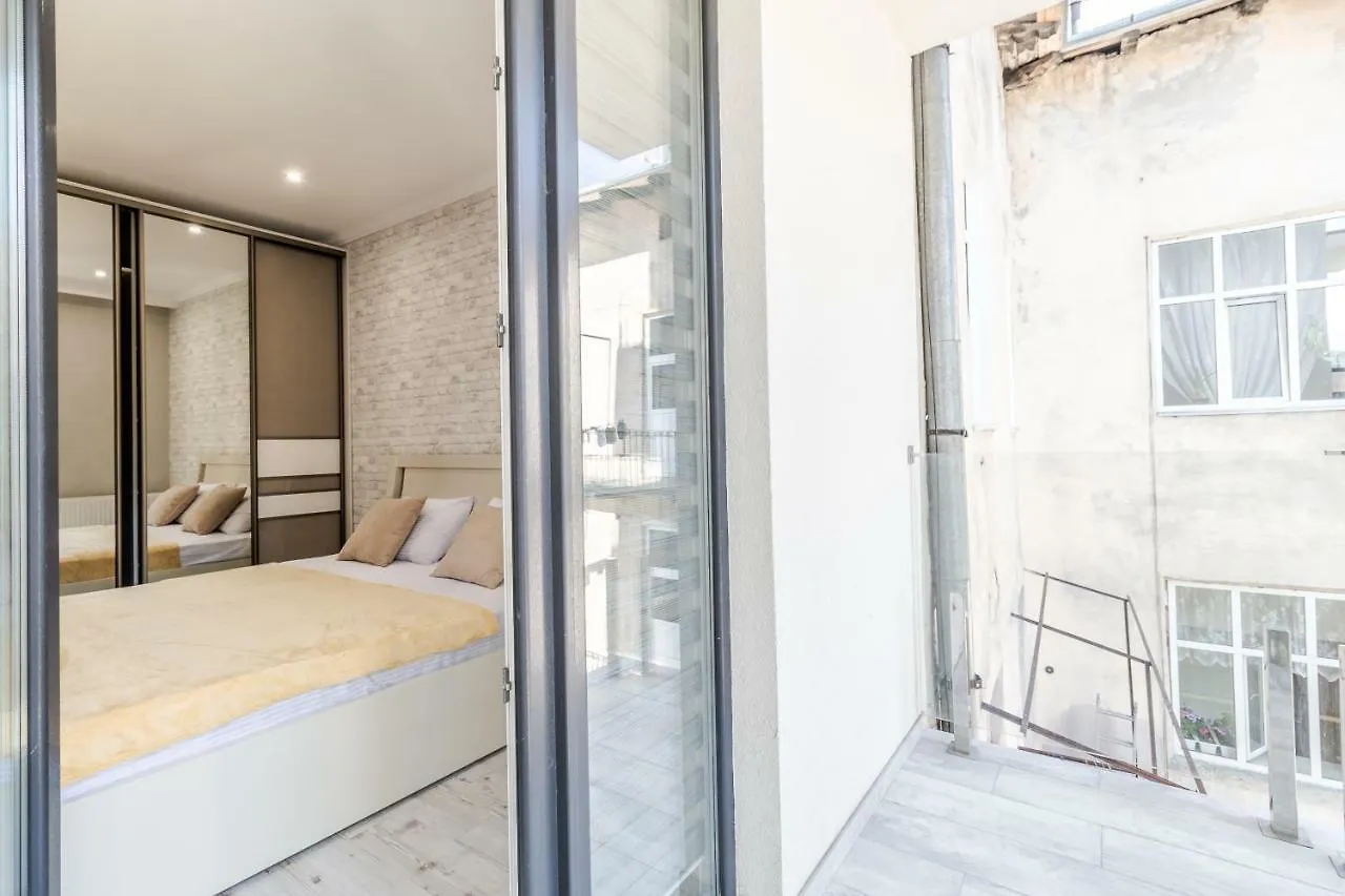 Inshiapartments On Hazova Str 3 Lviv Ukraine
